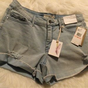 NWT Jessica Simpson Distressed Denim  “Forever Shorts” Size 28 Shorts